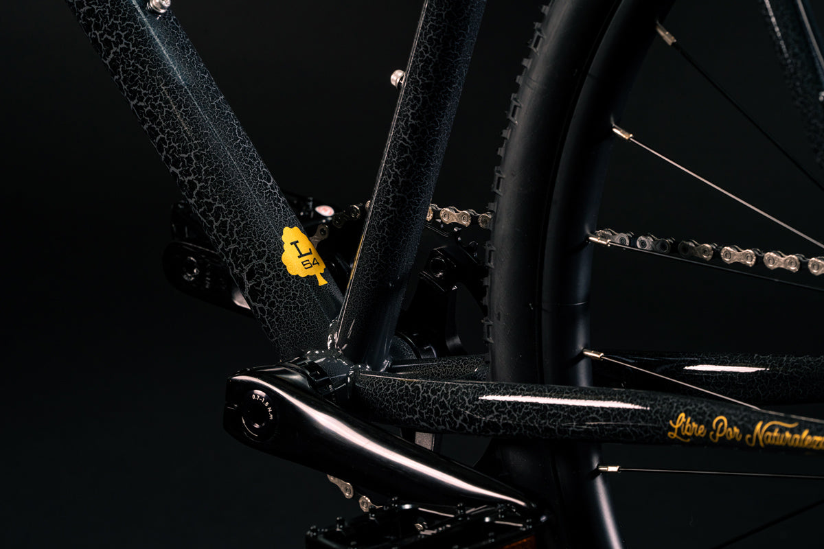 Sileno Negro Craquelado 4ta camada!